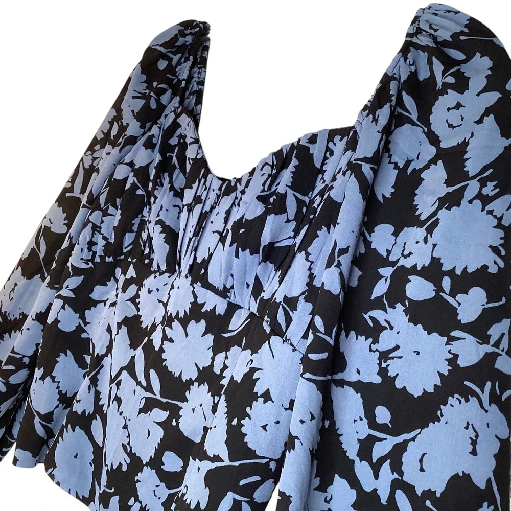 Abercrombie & Fitch Blue Black Floral Puff‎ Sleeve Smocked Crop Top Medium New